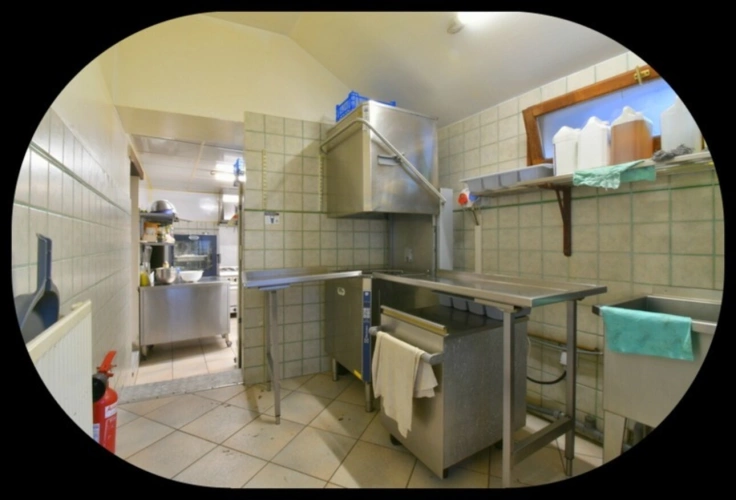 Photos 28 - Touristique - Propriéte à vendre 3 pièces NERIS LES BAINS (03) Grande maison isolée