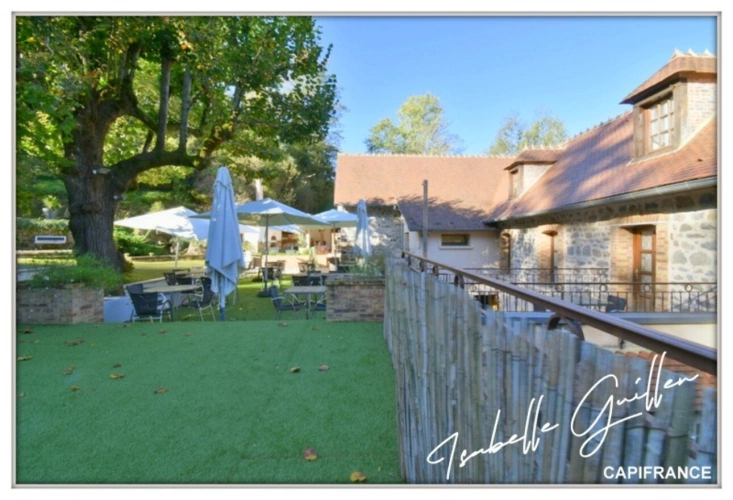 Photos 40 - Touristique - Propriéte à vendre 3 pièces NERIS LES BAINS (03) Grande maison isolée