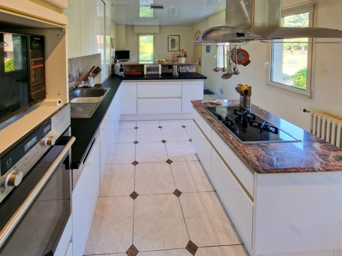 Photos 3 - Prestige - Propriete à vendre 9 pièces HILLION (22)