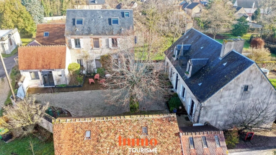 Photos 1 - Touristique - Activité touristique de chambres d'hôtes et gîte, aux porte