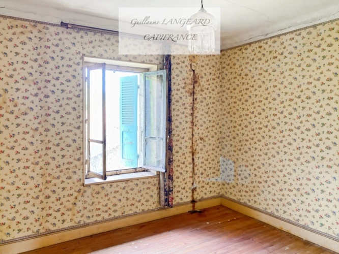 Photos 15 - Rural - OYONNAX (01100) - PROPERTY COMPRISING SEVERAL BUILDINGS - 6720 m2 OF LAND