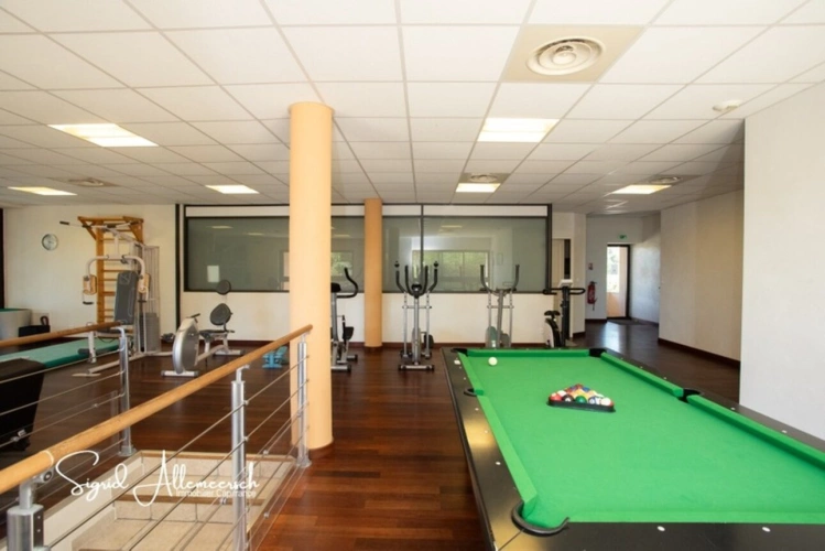 Photos 5 - Agricole - Domaine viticole & touristique de prestige – 63 ha – Proche Méditerranée