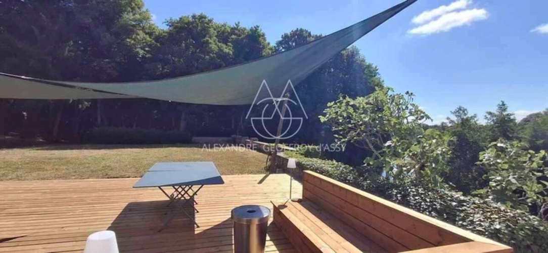 Photos 6 - Prestige - Superbe Château du XIXe avec 1km de rivière, rénové à 10min de Blois sur 22ha-possibilité d'acheter 63ha au total