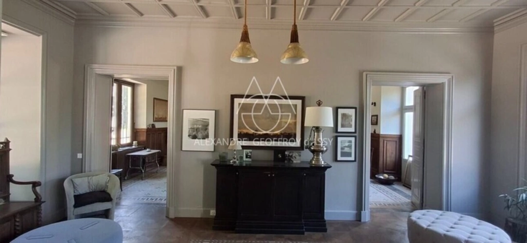 Photos 22 - Prestige - Superbe Château du XIXe avec 1km de rivière, rénové à 10min de Blois sur 22ha-possibilité d'acheter 63ha au total