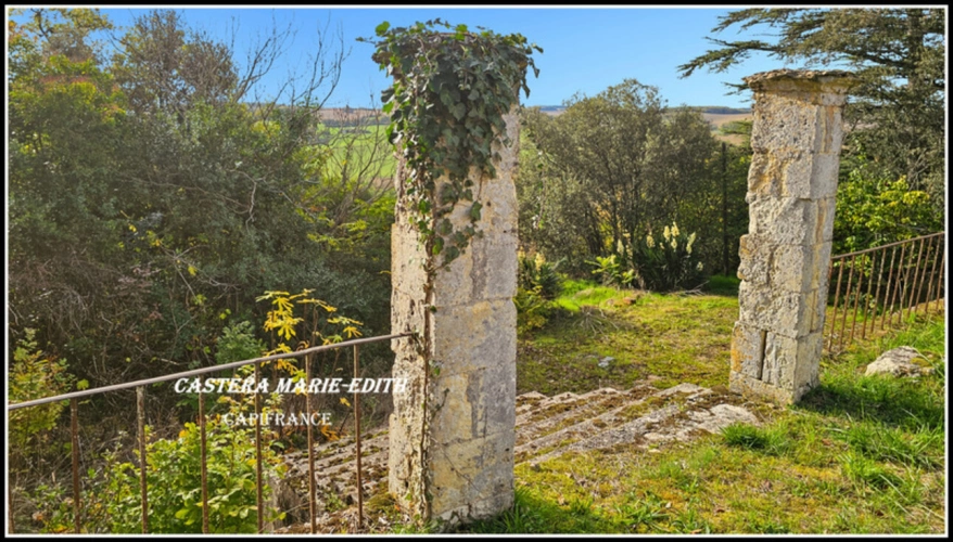 Photos 7 - Prestigious - Propriété - Château Gascon Historique  - Terres agricoles, proche de AUCH (32)