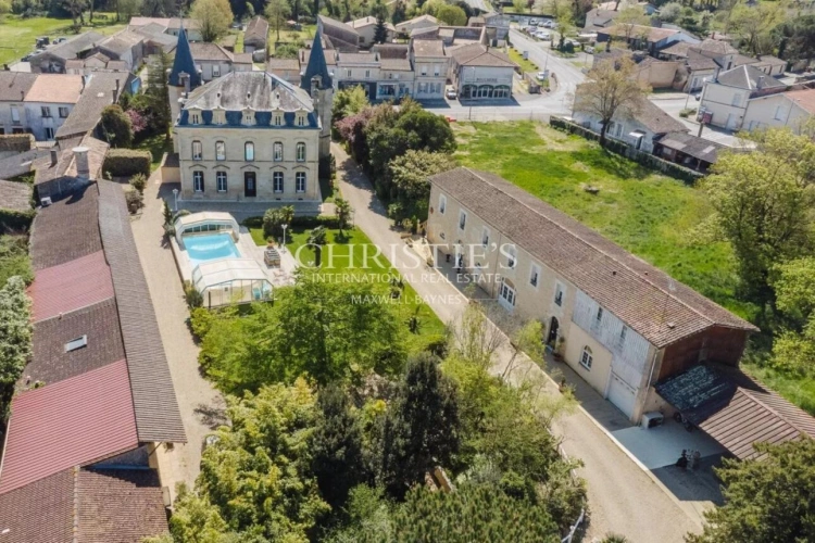 Photos 3 - Prestige - Château hôtelier et touristique à 40 min de Bordeaux