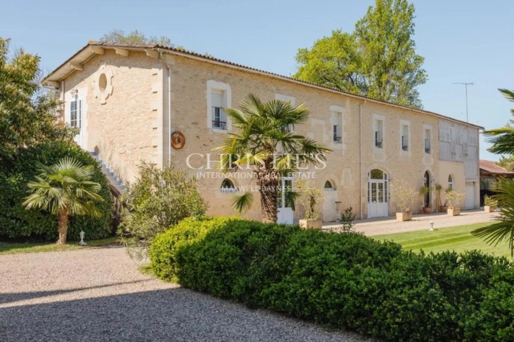 Photos 17 - Prestige - Château hôtelier et touristique à 40 min de Bordeaux