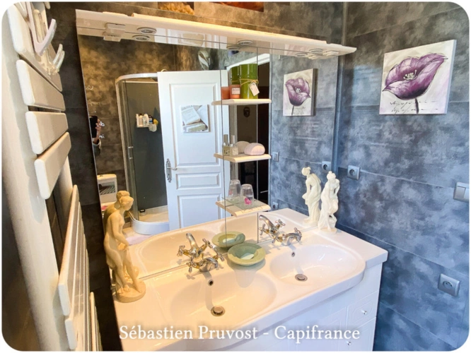 Photos 13 - Rural - Dpt Dordogne (24), à vendre 11 pièces proche Thiviers (24) propriété P11 325M2, terrain 22200m2, dépendance, piscine