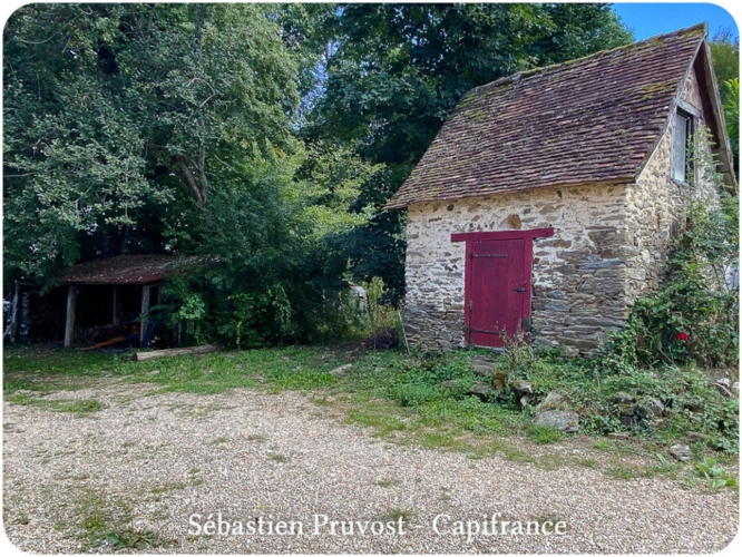 Photos 25 - Rural - Dpt Dordogne (24), à vendre 11 pièces proche Thiviers (24) propriété P11 325M2, terrain 22200m2, dépendance, piscine