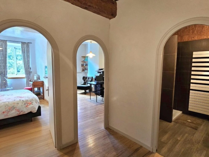 Photos 14 - Tourist - House