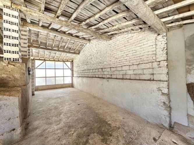 Photos 18 - Tourist - House