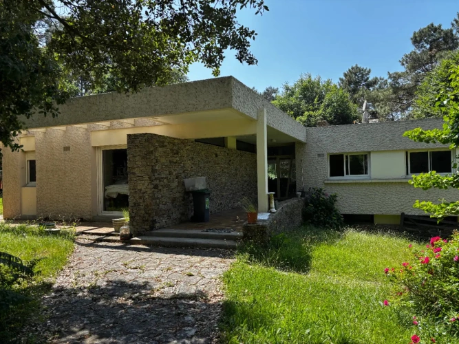 Photos 1 - Equestrian - Architect’s House with Stables and Direct Access to the Beaches – Ploemeur (56)