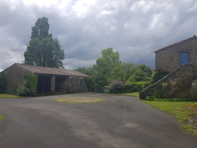 Photos 5 - Équestre - Belle propriété équestre avec deux maisons et 9 hectares en Vendée