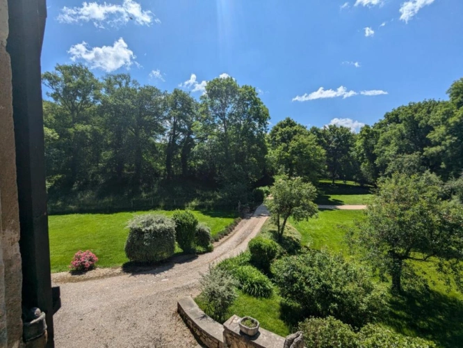 Photos 6 - Rural - Character property