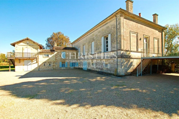 Photos 2 - Touristique - Domaine viticole d'agrément de charme avec vue sur la Dordogne