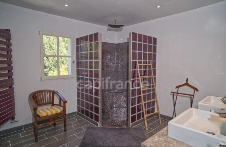 Photos 5 - Prestige - Propriete à vendre 9 pièces GRAVESON (13)