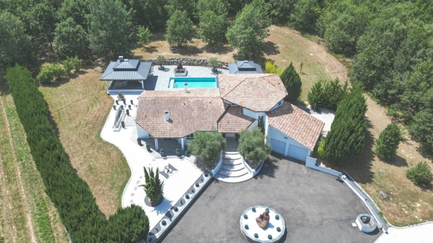 Photos 2 - Prestige - Propriété