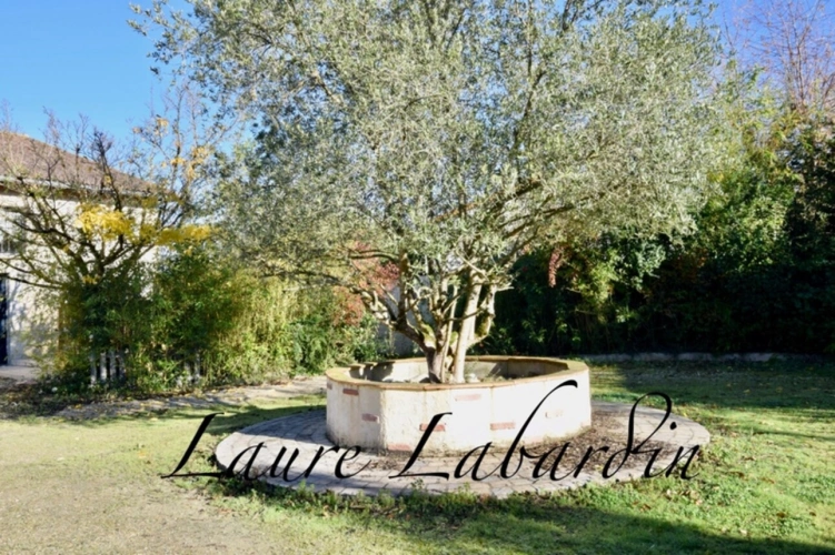 Photos 15 - Touristique - Domaine à vendre comprenant, une maison, des chambres d'hôtes et 2 appartements sur plus d'un hectare à SAINTE BAZEILLE (47)