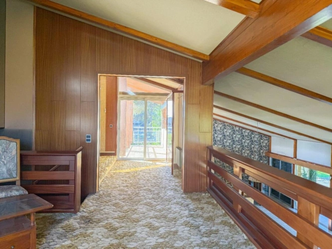 Photos 12 - Prestigious - Property