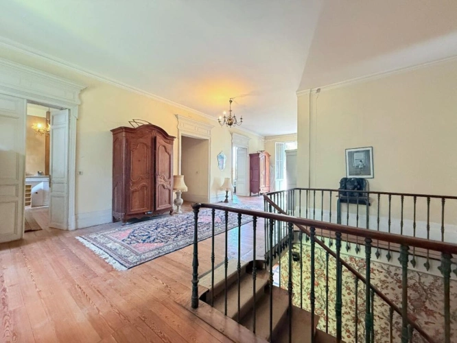 Photos 7 - Prestigious - Castle