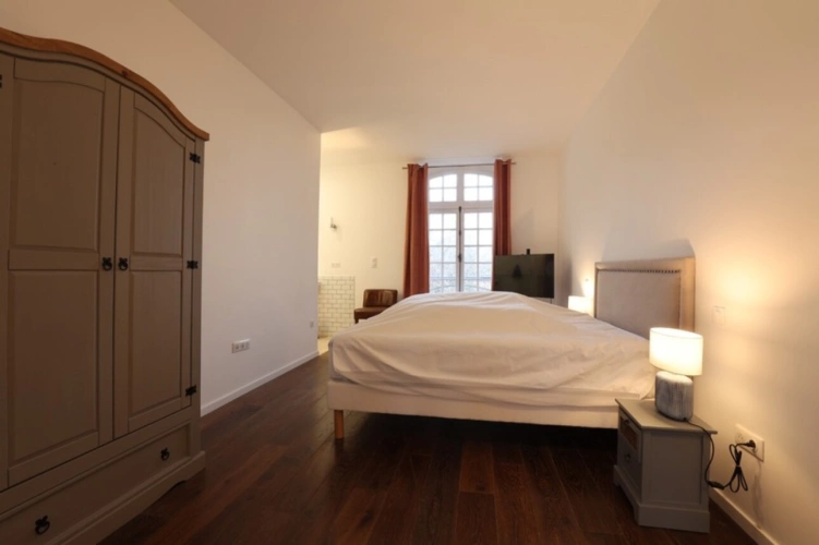 Photos 19 - Prestigious - 14-room property for sale in MERY PREMECY (51)