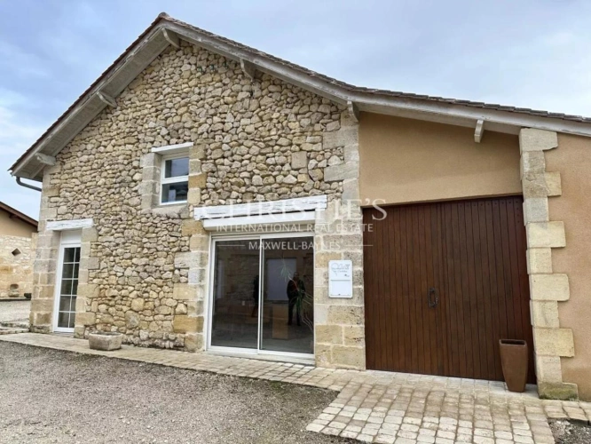 Photos 15 - Viticole - Domaine viticole à vendre - satellite de Saint-Émilion, environ 17 ha