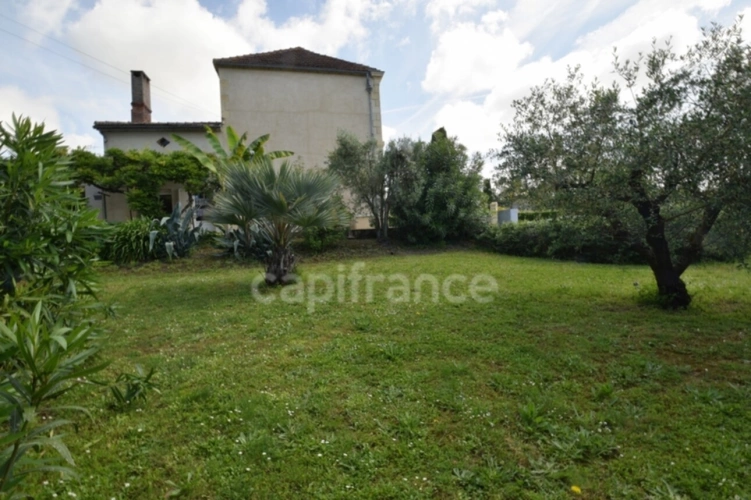 Photos 22 - Prestige - Maison de 223m2, 3 chambres, piscine, dépendances à BEAUPUY (47)