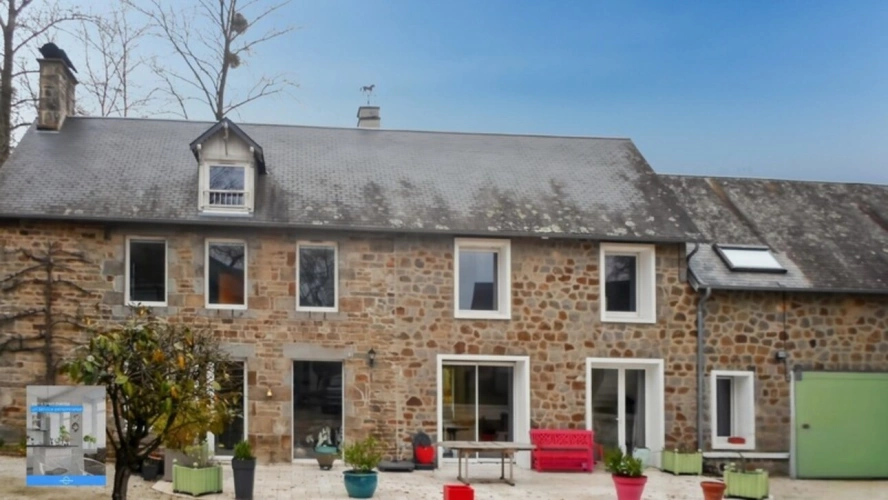 Photos 3 - Rurale - Ancien corps de ferme rénové avec terrain et dépendances