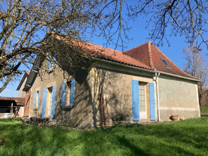 Photos 11 - Équestre - Vends corps de ferme en Dordogne - Sud Bergerac - 27ha d'un seul tenant dont 1 étang d'1ha