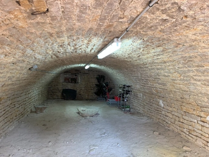 Photos 21 - Tourist - Propriete  proche de POUILLY EN AUXOIS (21) à vendre 12 pièces