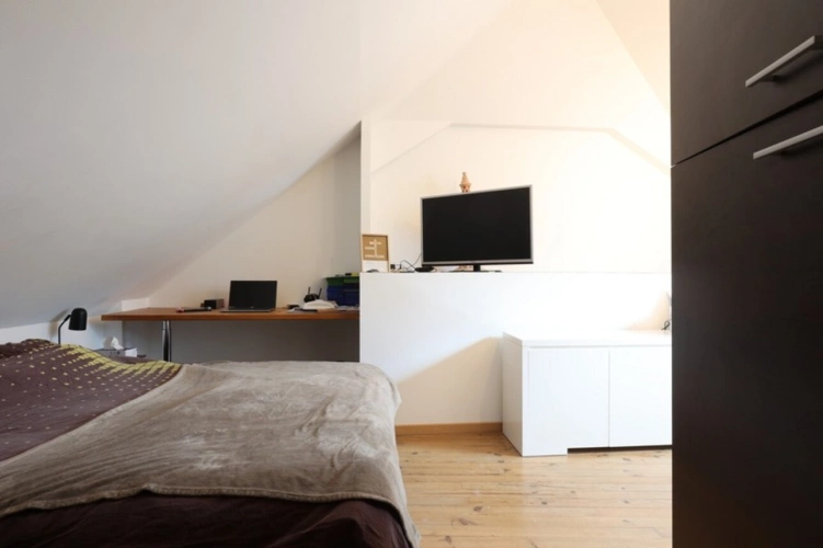 Photos 18 - Rurale - Dpt Marne (51), à vendre BISSEUIL Un ensemble de 4 gîtes en excellent état dont 12 chambres. Avec terrain et petite salle