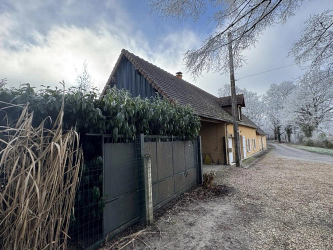 Photos 2 - Prestige - Très joli domaine de chasse de 71 hectares d'un seul tenant