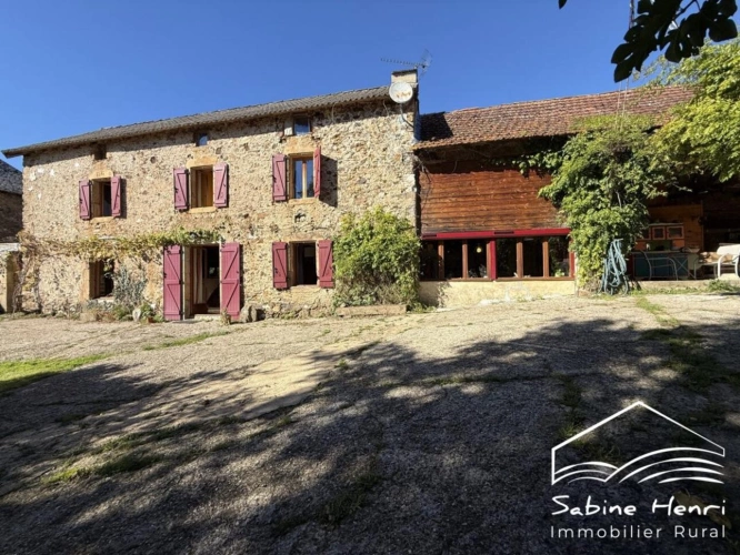 Photos 3 - Prestige - Superbe propriété composée de 3 habitations distinctes sur pr