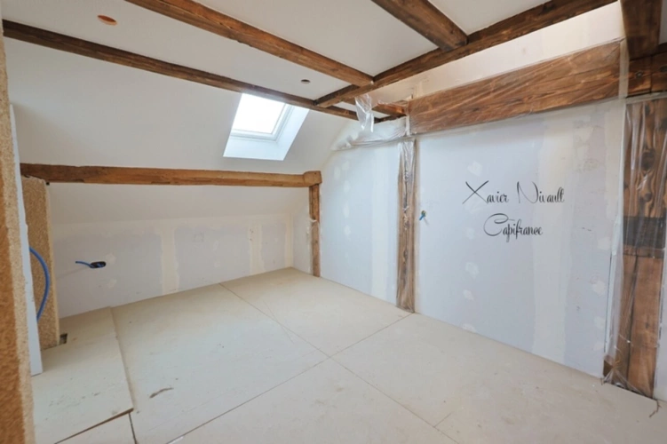 Photos 23 - Prestige - Propriete à vendre 15 pièces LE GRAND ABERGEMENT (01)