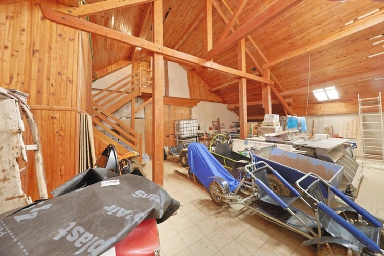 Photos 49 - Prestige - Propriete à vendre 15 pièces LE GRAND ABERGEMENT (01)