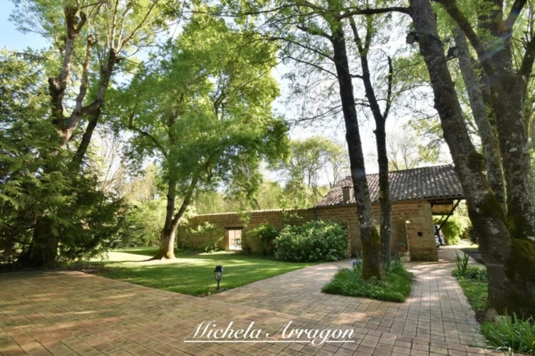 Photos 20 - Prestige - Dpt Lot et Garonne (47), à vendre PINEL HAUTERIVE propriete P6 de 240 m² - Terrain de 21 912,00 m²