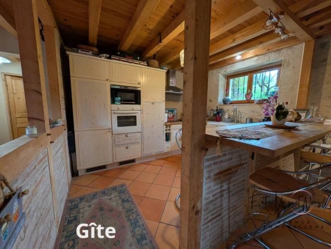 Photos 17 - Touristique - DEUX MAISONS EN PIERRE SUR PLUS D'UN HECTARE