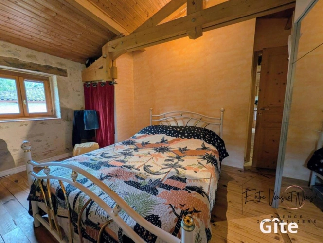 Photos 18 - Touristique - DEUX MAISONS EN PIERRE SUR PLUS D'UN HECTARE