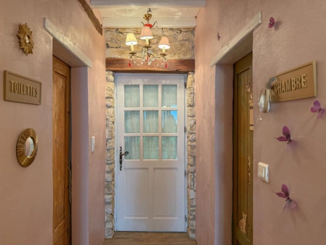 Photos 18 - Rural - Character property