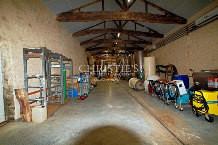 Photos 8 - Viticole - Propriété viticole de 28 ha en excellent état avec bâtiments de caractère