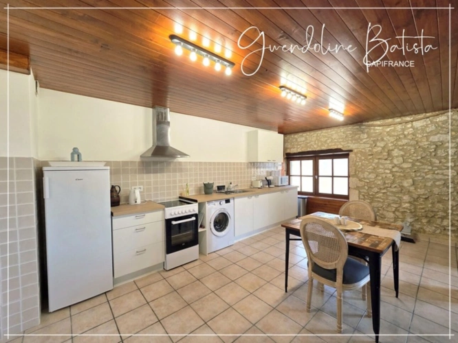 Photos 9 - Prestige - Superbe propriété composée d'une Maison Principale et de 3 Gîtes - Terrain 1,9Ha avec Piscine