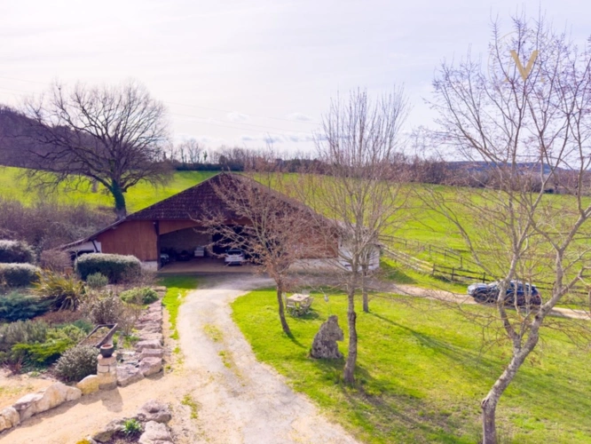 Photos 31 - Équestre - Domaine équestre d’exception sur 40 hectares — Authenticité, nature et passion proche de Penne d’Agenais (47)