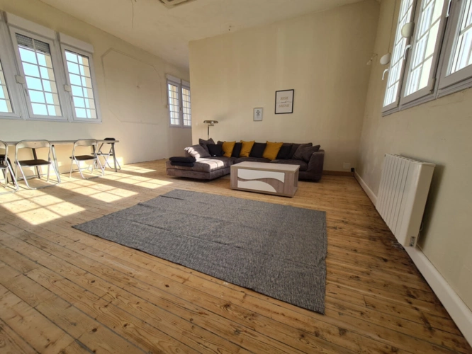 Photos 12 - Prestige - CHAMIGNY (77) à vendre murs et fonds d'un domaine de réception en activité