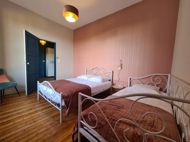 Photos 13 - Prestige - CHAMIGNY (77) à vendre murs et fonds d'un domaine de réception en activité