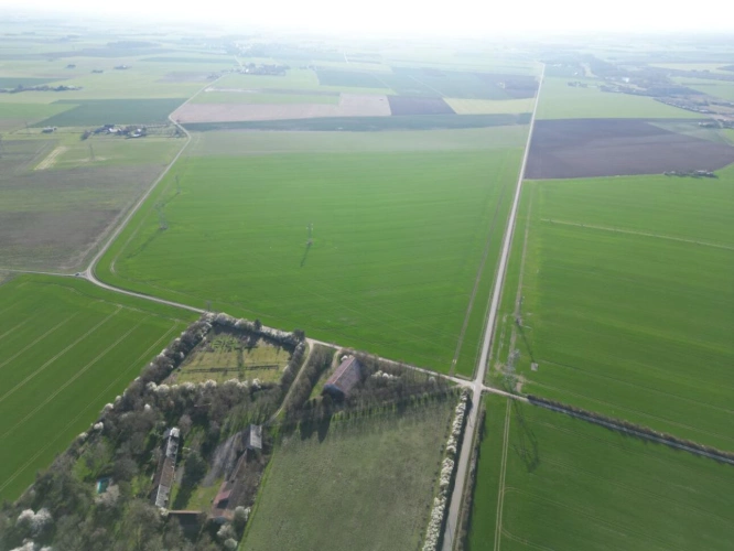 Photos 9 - Agricultural - Single-unit cereal farm - 186 hectares - Champagne Berry - 1