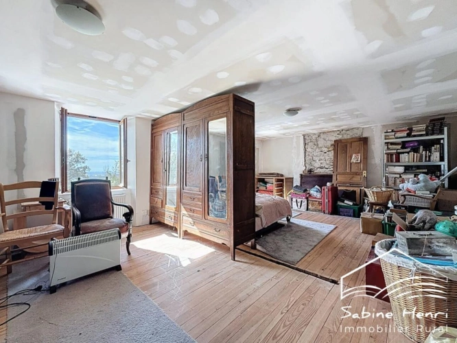 Photos 10 - Rurale - Maison de campagne 5 chambres sur 9503m2 de terrain