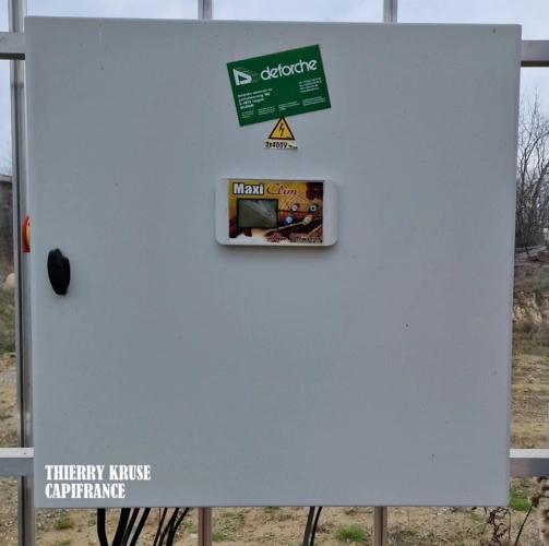 Photos 3 - Agricultural - Terrain agricole douze hectares, vergers, hangar bio-climatique fermé, hangar ouvert, serres, rucher, lac artificiel