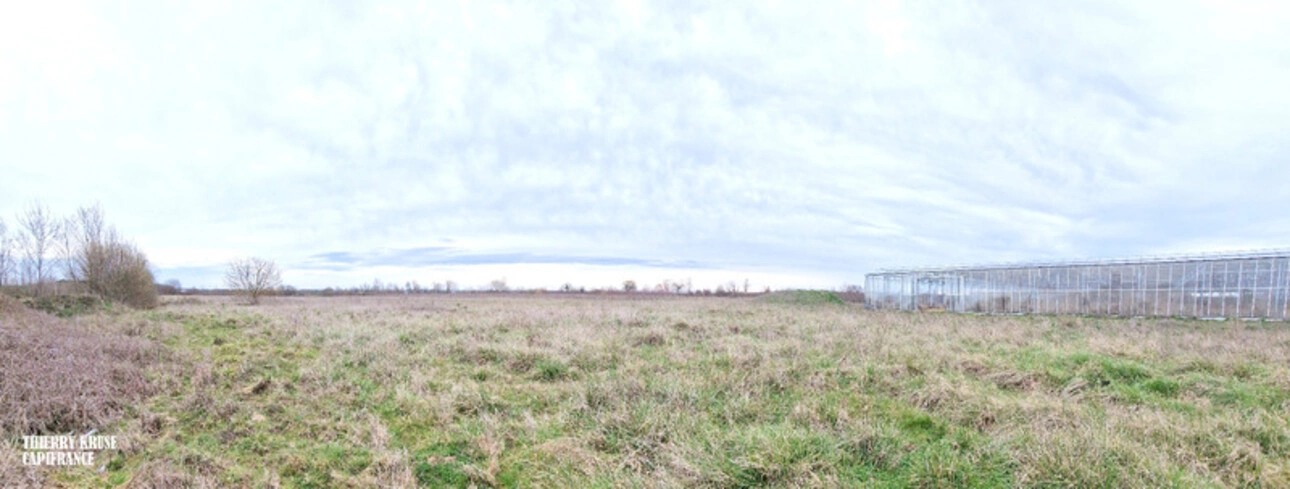 Photos 17 - Agricultural - Terrain agricole douze hectares, vergers, hangar bio-climatique fermé, hangar ouvert, serres, rucher, lac artificiel