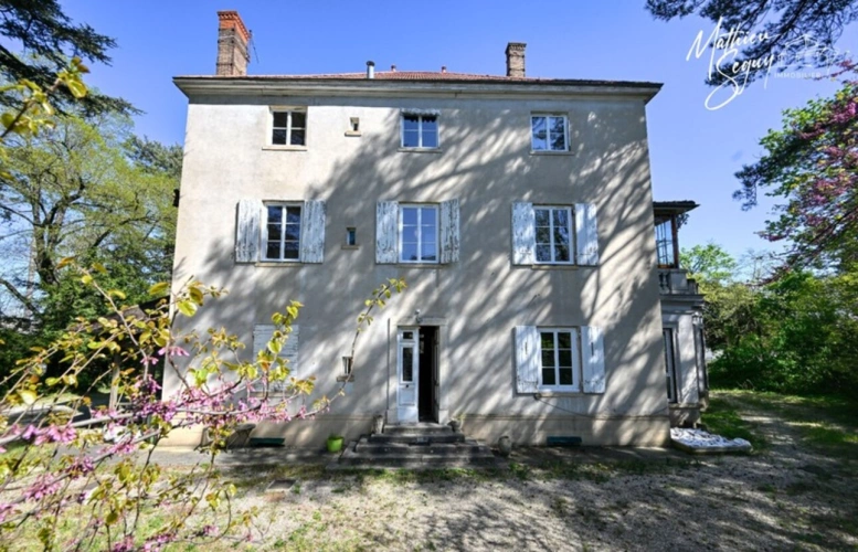 Photos 15 - Prestige - Découvrez l'élégance intemporelle de cette Maison de Maître d'exception à rénover