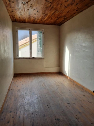 Photos 8 - Rurale - Ancien HOTEL RESTAURANT à restaurer entiérement